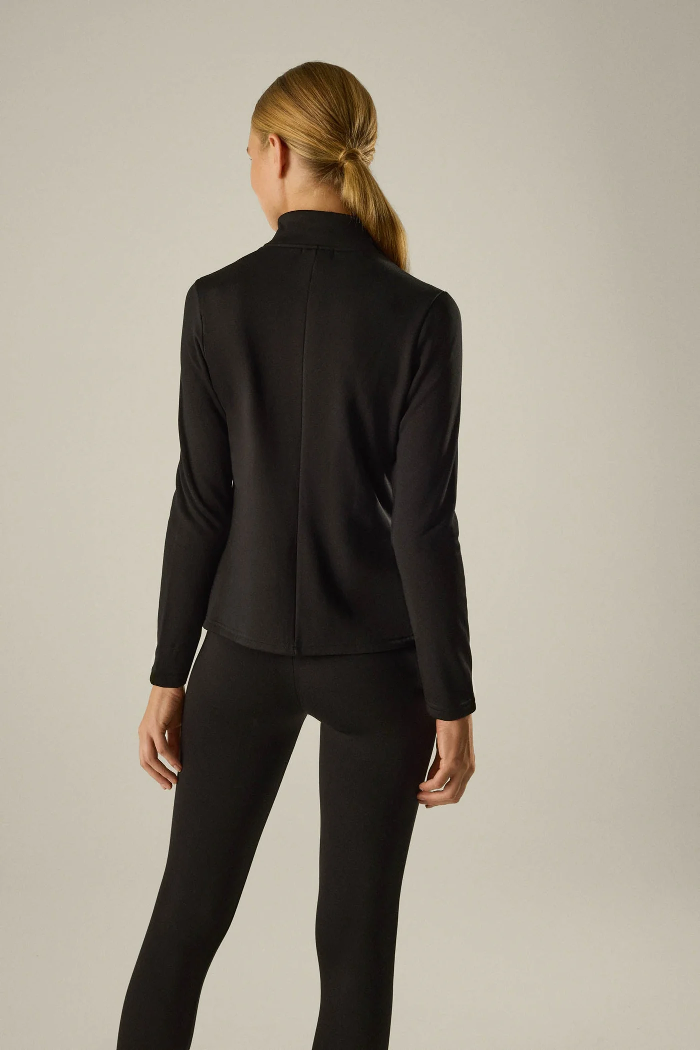 CHAQUETA DEPORTIVA TÉRMICA